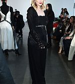 Filename=ELBR002.jpg
Filesize=121KiB
Dimensions=1363x2048
Date added=Feb 09, 2019 ELBR002.jpg