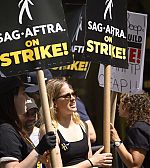 Filename=ELBR005.jpg
Filesize=660KiB
Dimensions=2592x3873
Date added=Jul 20, 2023 ELBR005.jpg