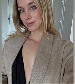 Filename=elizabethlail__2025-05-29T154622_000Z.jpg
Filesize=359KiB
Dimensions=1206x2144
Date added=Jun 06, 2025 elizabethlail__2025-05-29T154622_000Z.jpg